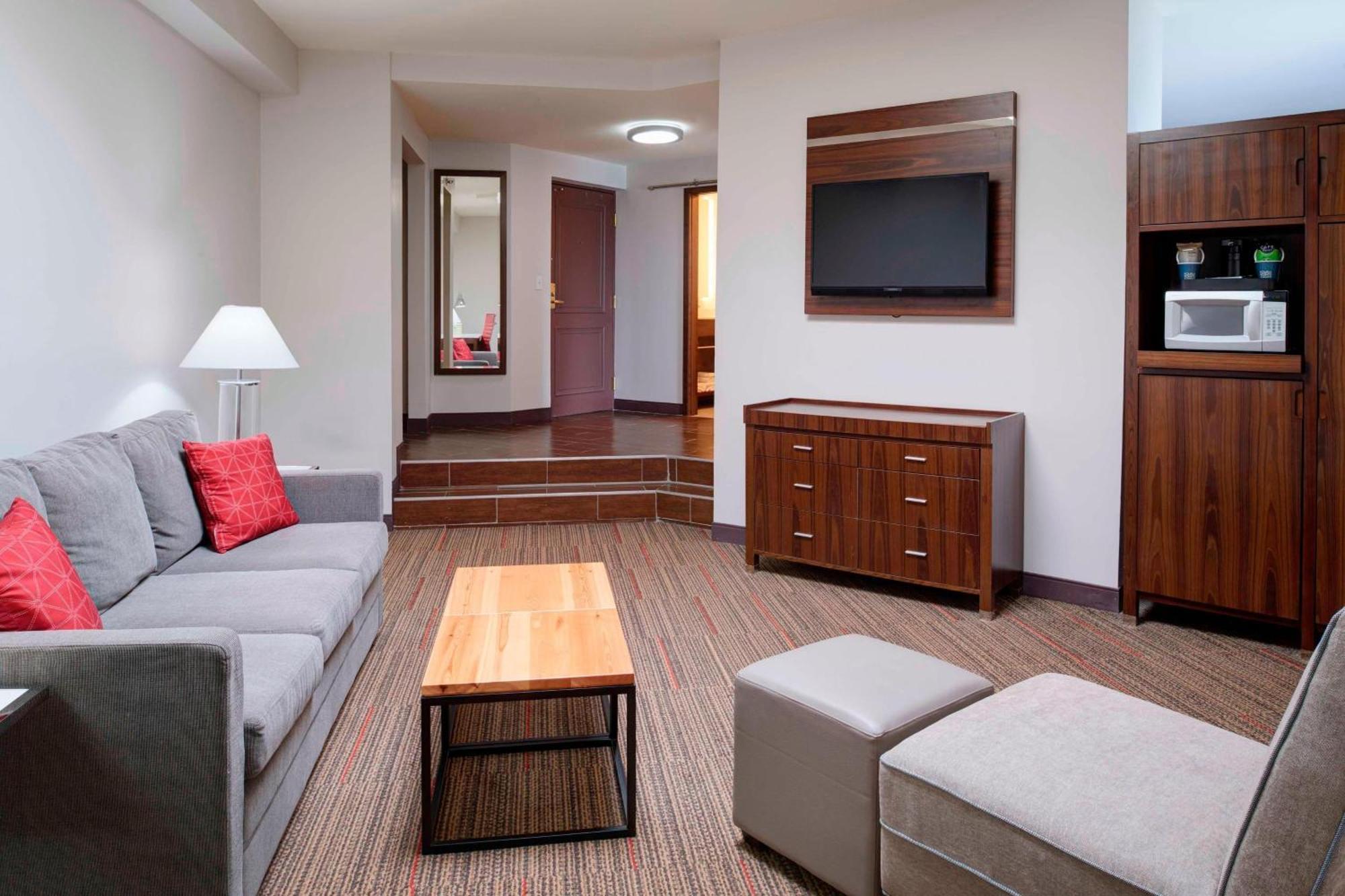 Four Points By Sheraton Detroit Novi Exterior foto