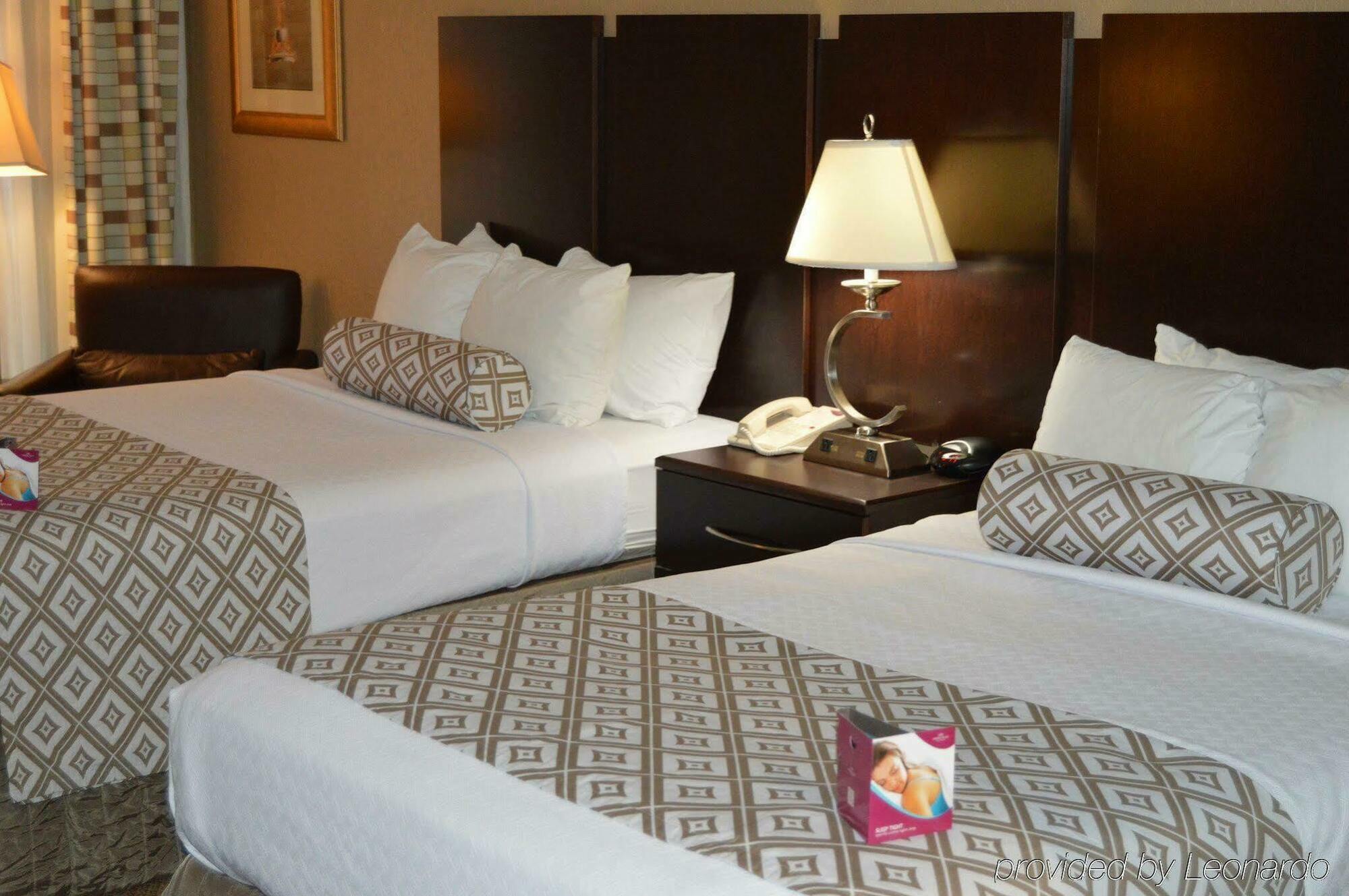 Four Points By Sheraton Detroit Novi Exterior foto